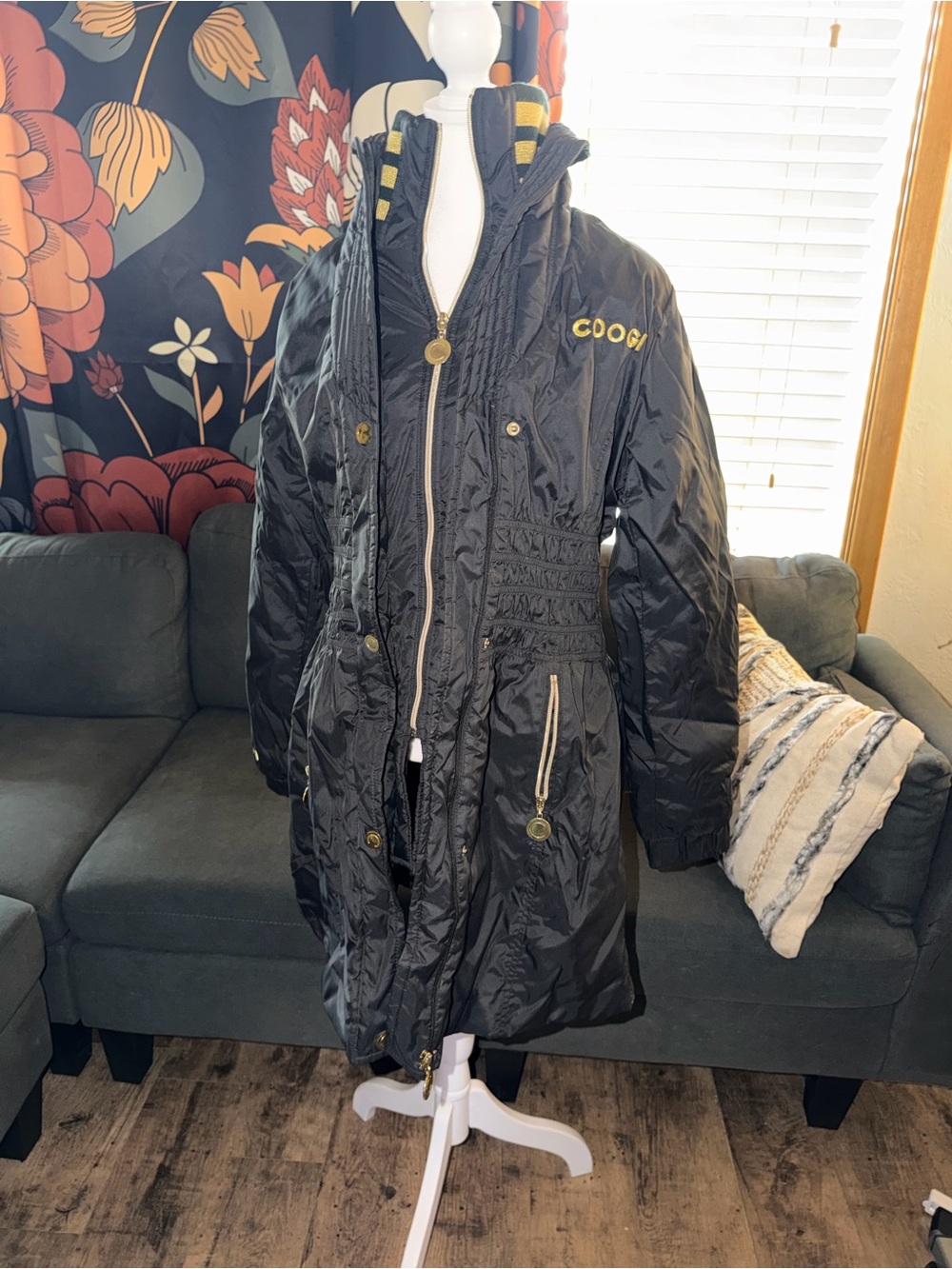 Vintage COOGI Black Nylon Quilted Puffer Jacket Full Zip Pockets Lined Size S
